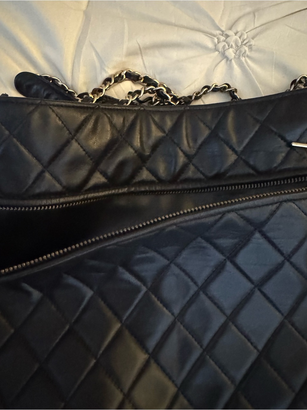 Vintage Chanel Tote- Lambskin Quilted Leather w/ CC Charm- - Picture 11 of 15